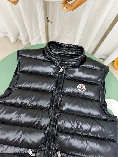 ハイクオリティダウンジャケット側面デザイン